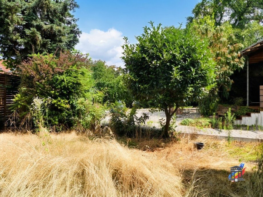 Garten Doppelhaush�lfte Sandhausen