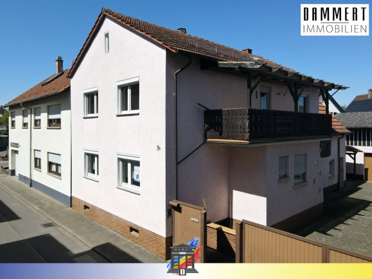 Start_Ansicht Kronau Einfamilienhaus Einfamilienhaus mit gro�em Grundst�ck und Ausbaupotential