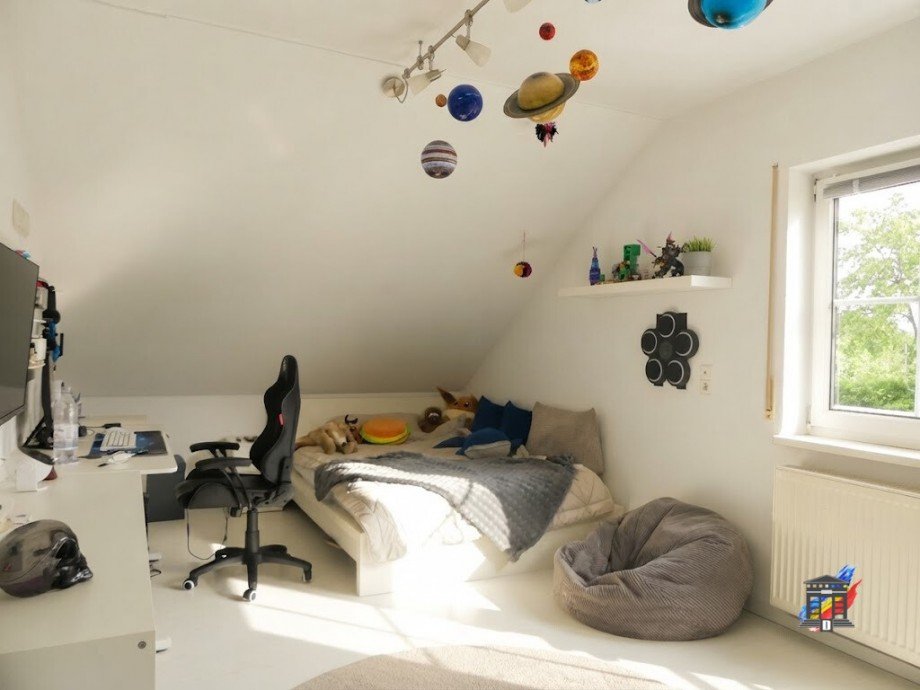 DG Kinderzimmer Doppelhaush�lfte Forst