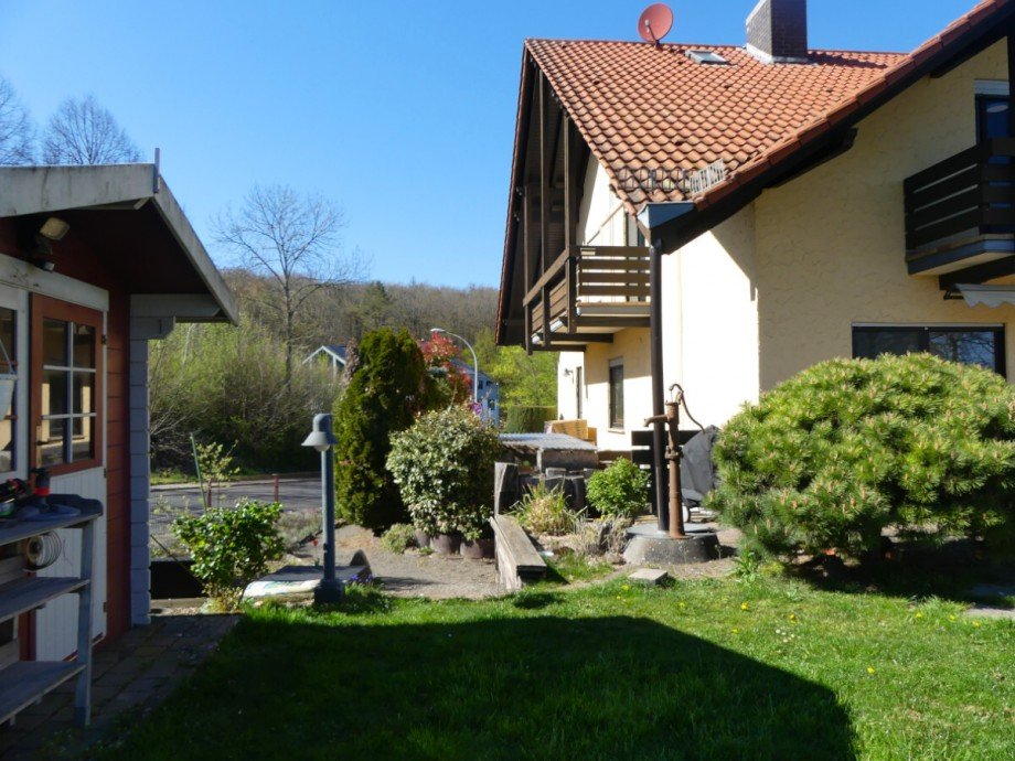 Garten Doppelhaush�lfte Eisenberg