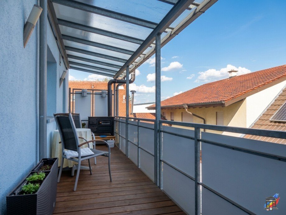 OG: Balkon Haus Forst
