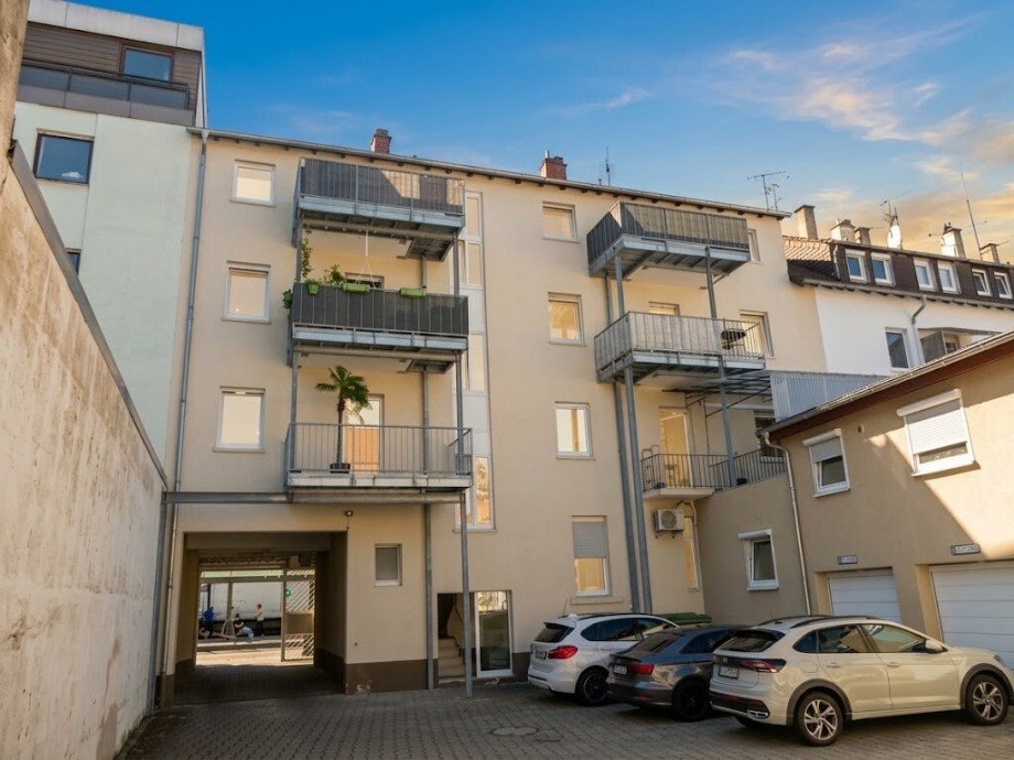 Hintere Ansicht Etagenwohnung Bruchsal