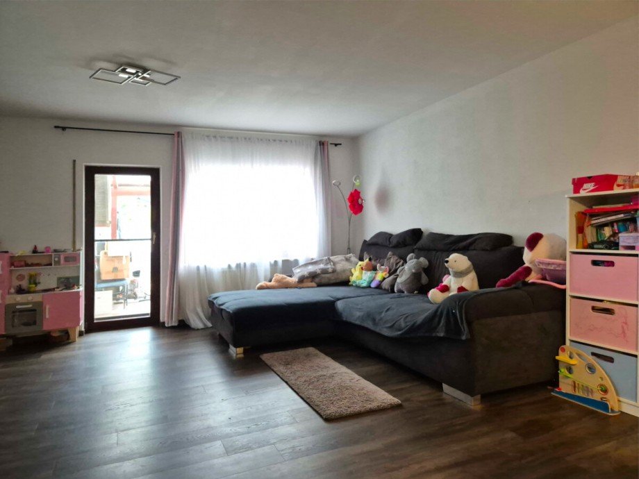 Wohnzimmer (Weitwinkel) Reiheneckhaus Bruchsal