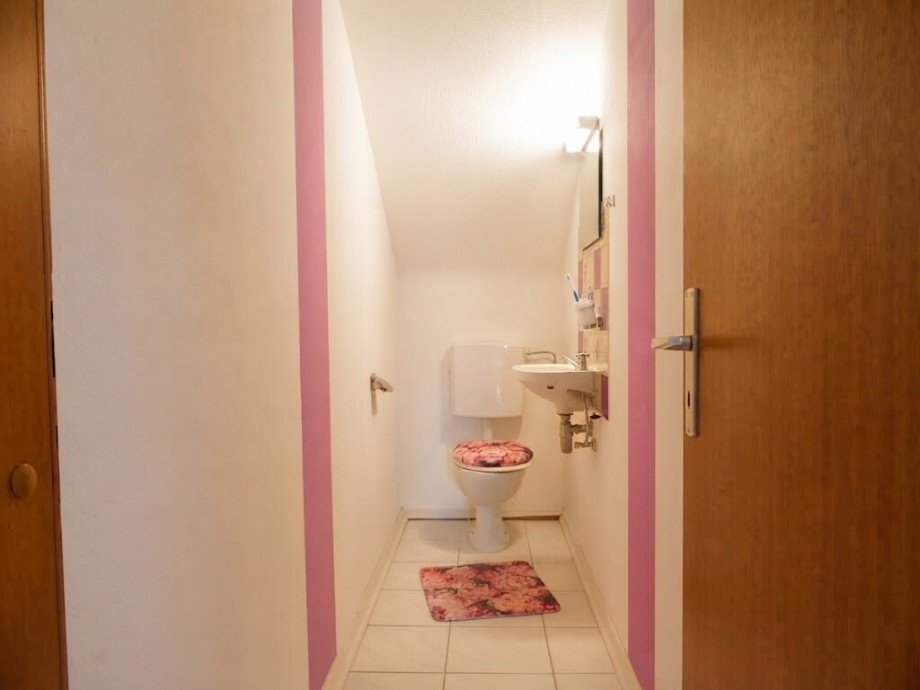 separates WC Dachgeschosswohnung Bad Sch�nborn / Bad Mingolsheim