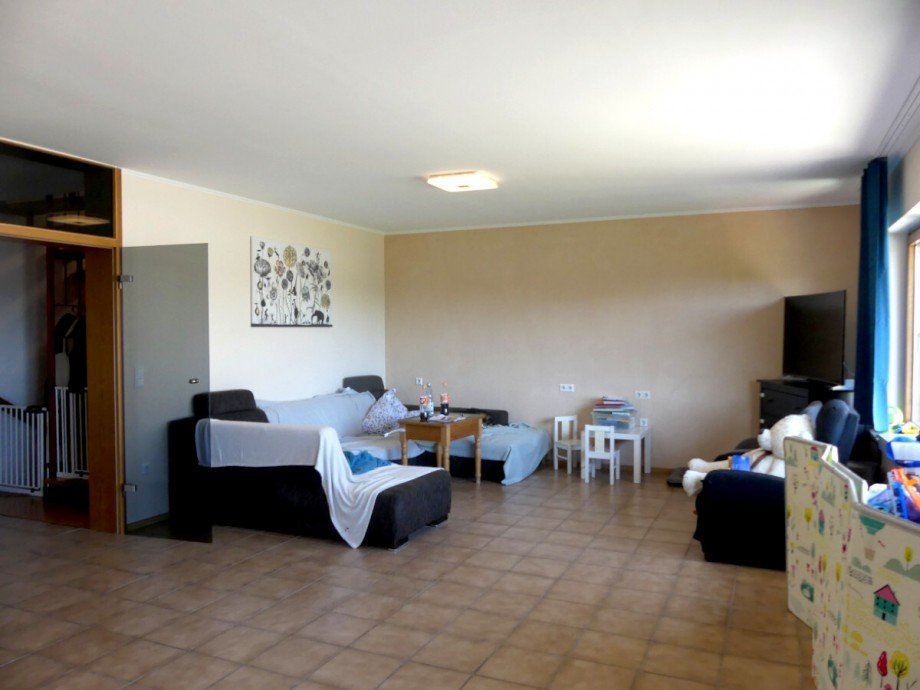 Wohnzimmer Erdgeschoss Doppelhaush�lfte Eisenberg