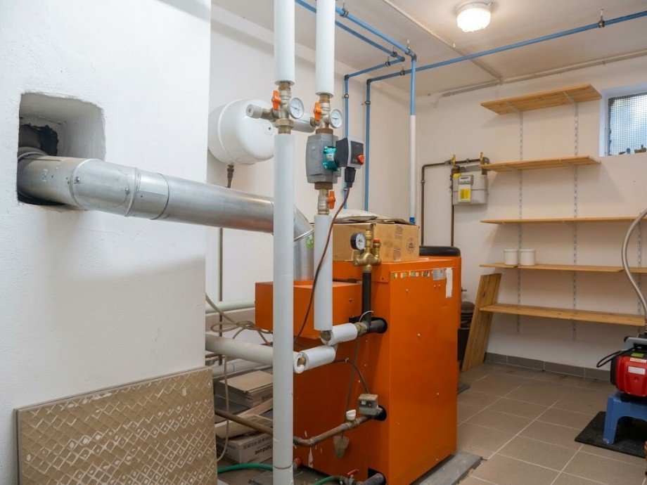 Heizraum Einfamilienhaus Hambr�cken
